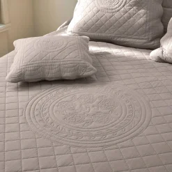 Effen bedsprei in boutisstijl Cassandre
