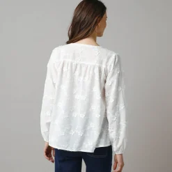 Effen bloes met 3D-borduursels
