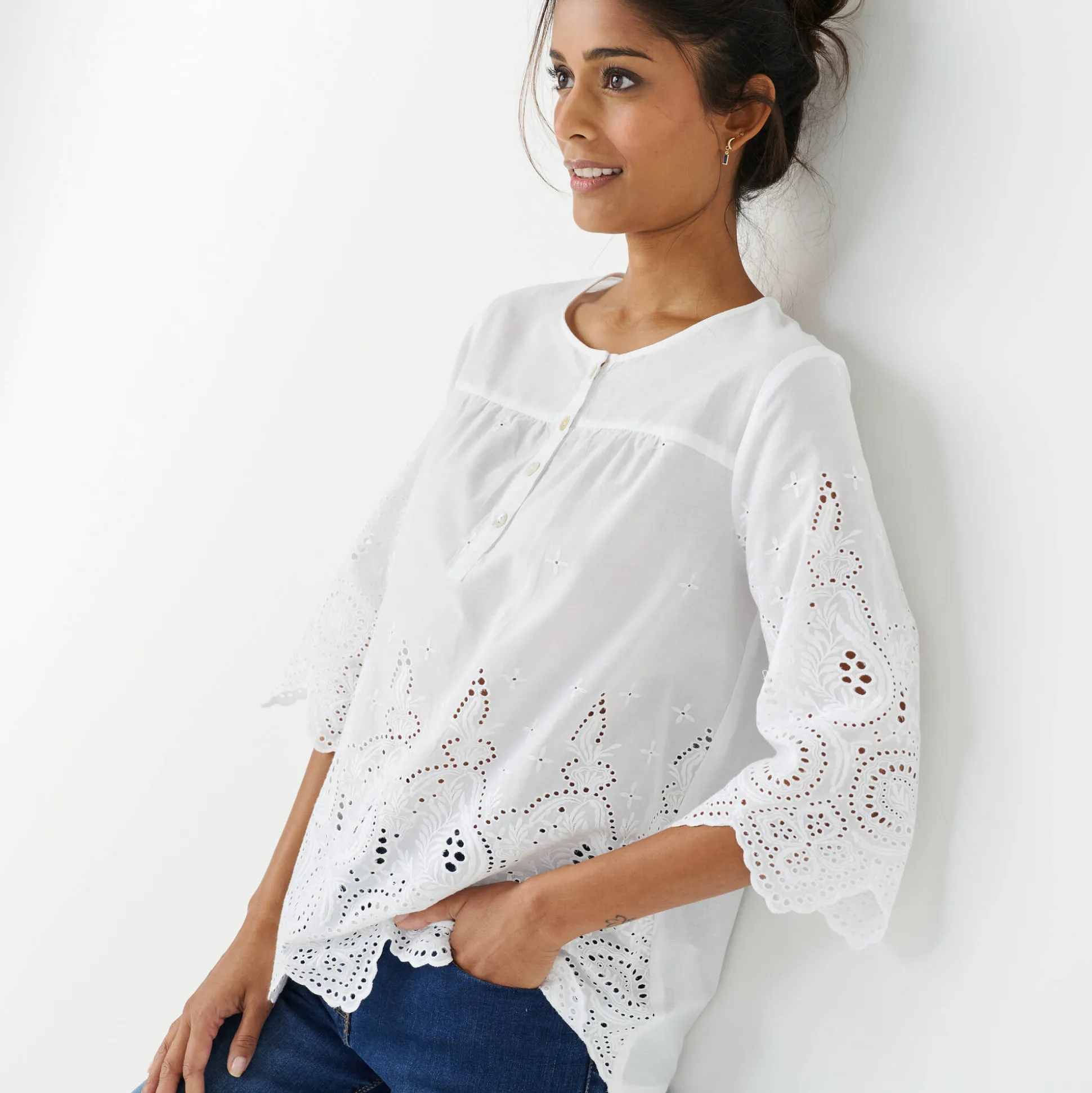 Effen bloes met 3/4-mouwen, broderie anglaise