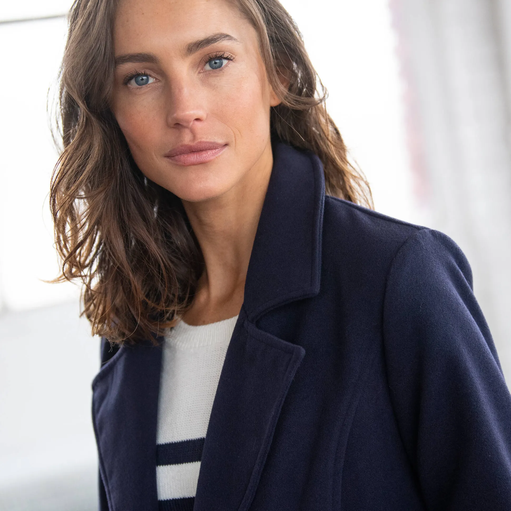 Effen cabanmantel met knoopsluiting