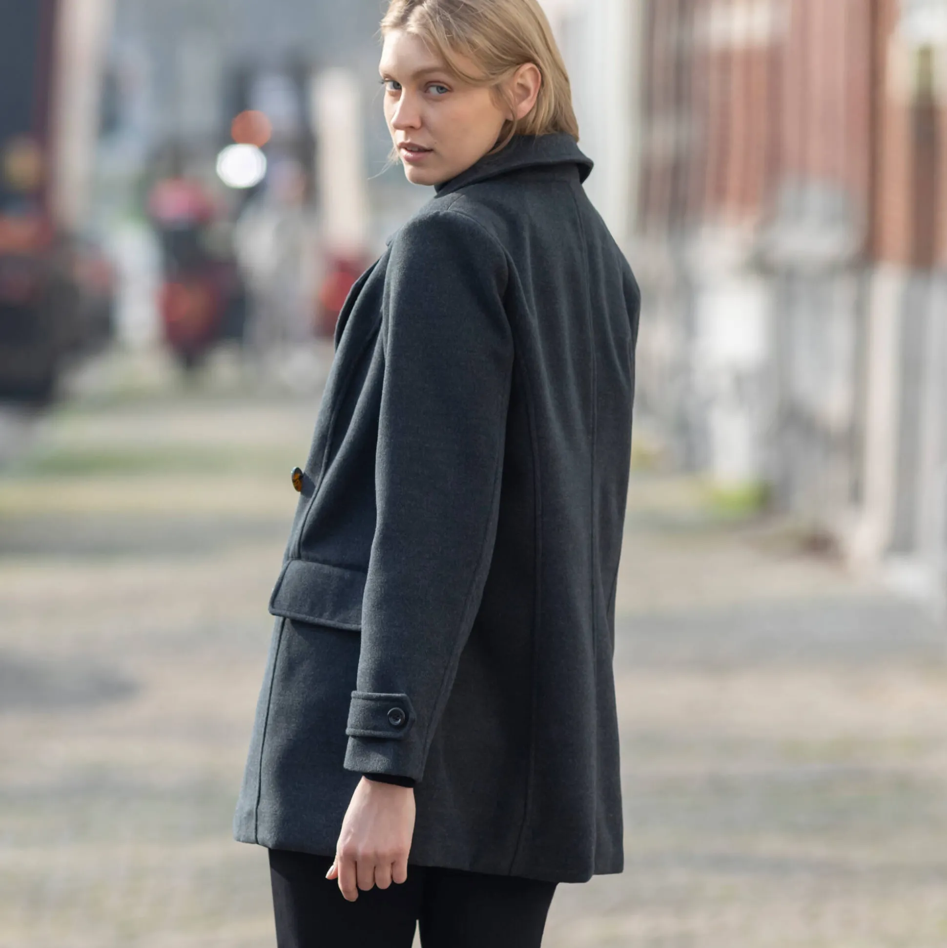 Effen cabanmantel met knoopsluiting