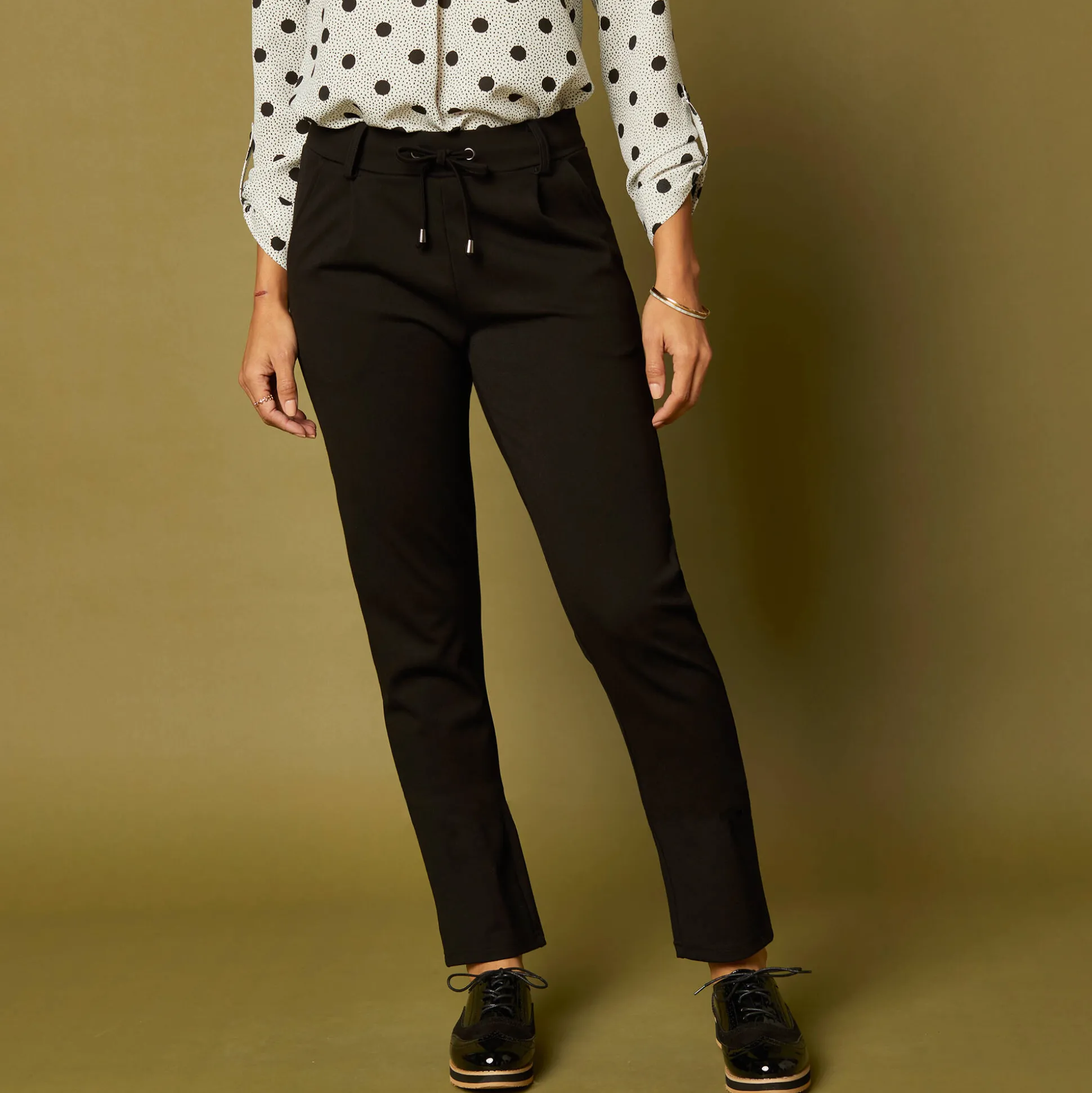 Effen chino broek, milanotricot