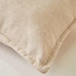 Effen kussen in ribvelours