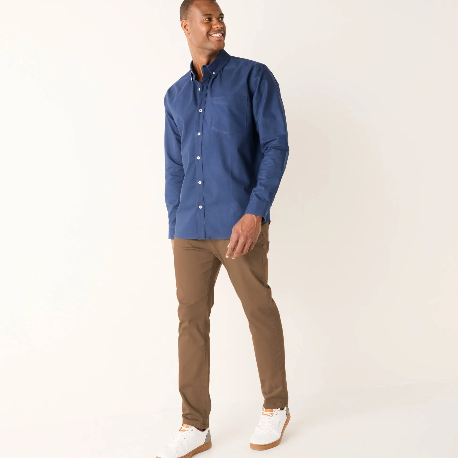 Effen Oxford-hemd met knoopsluiting en lange mouwen