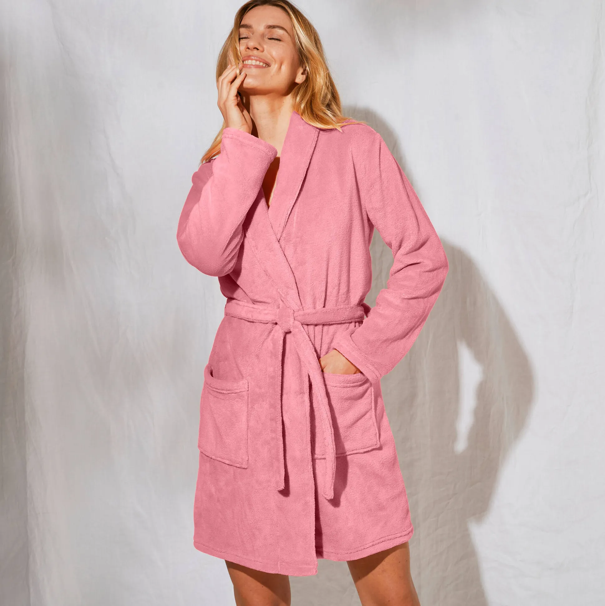 Effen peignoir in fleece met pluchetouch - 92 cm lang, lange mouwen