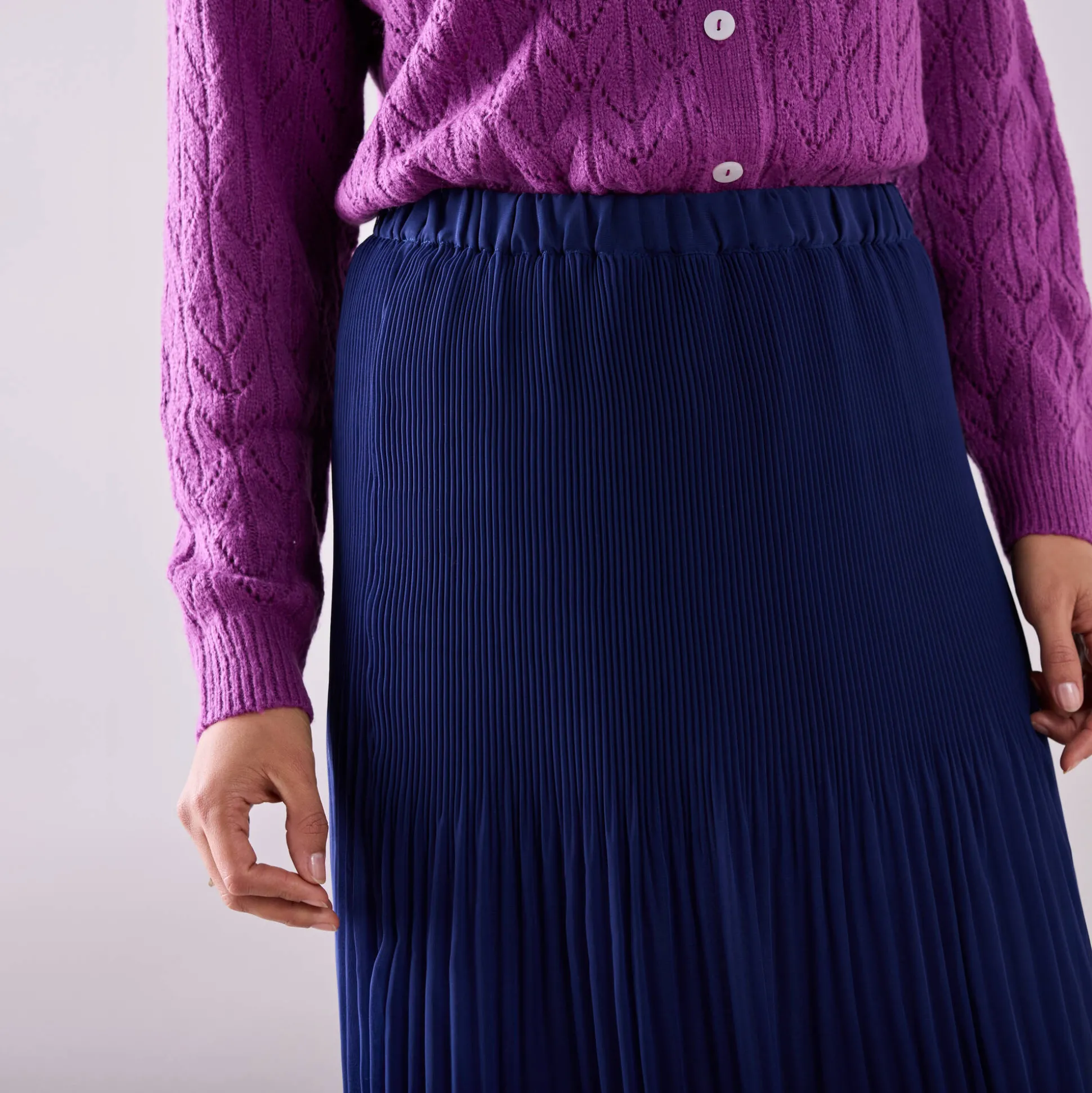 Effen rok in plissévoile, gerecycleerd polyester(**) - grote lengte
