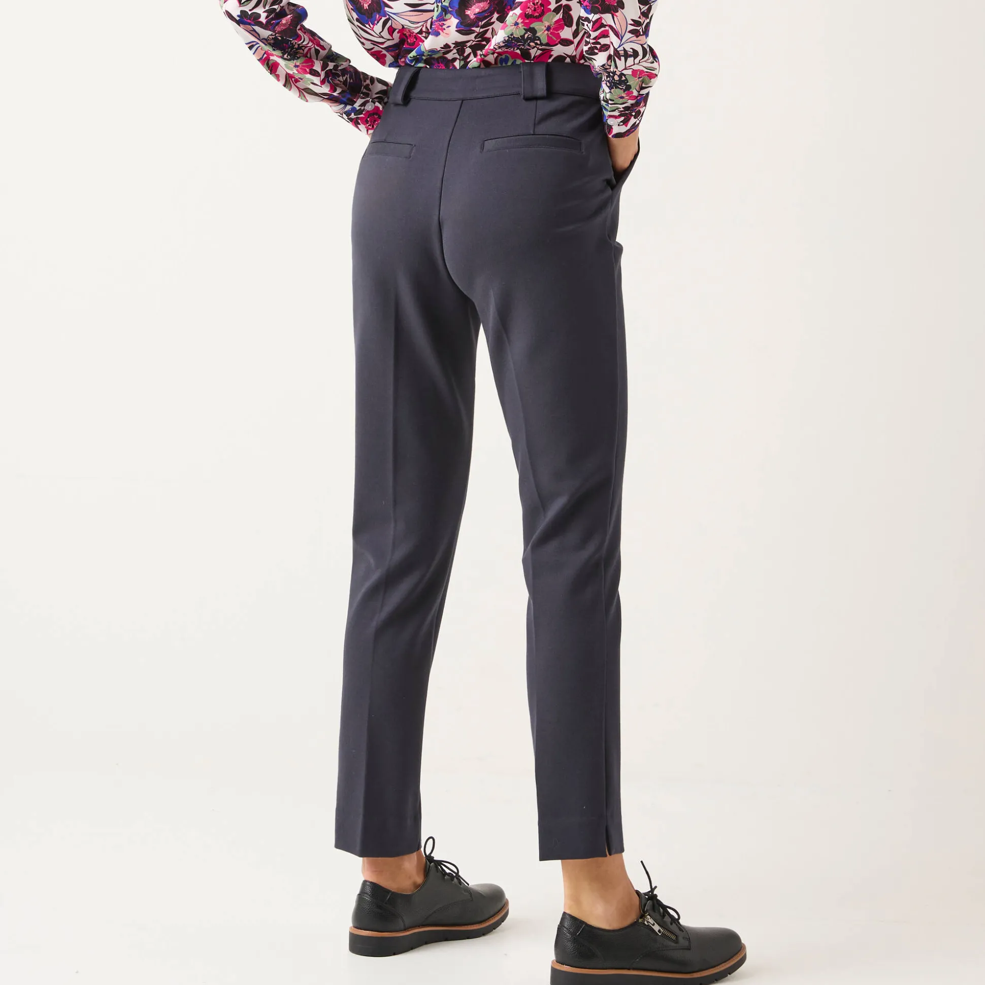 Effen slimbroek, milanotricot