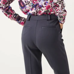 Effen slimbroek, milanotricot
