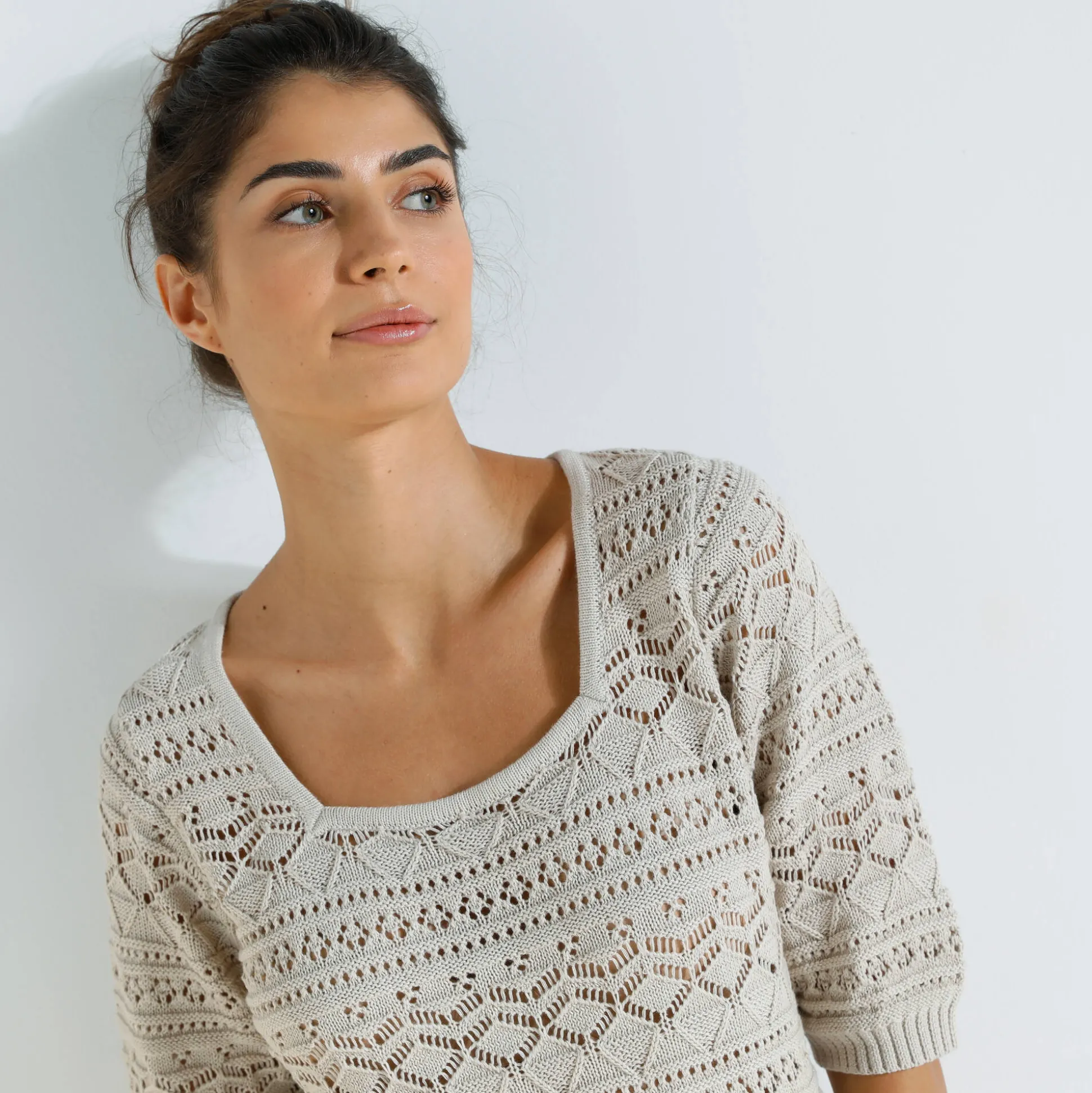Effen trui met vierkante hals, ajourtricot