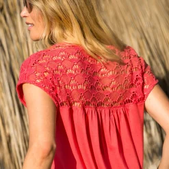 Effen T-shirt met macramé