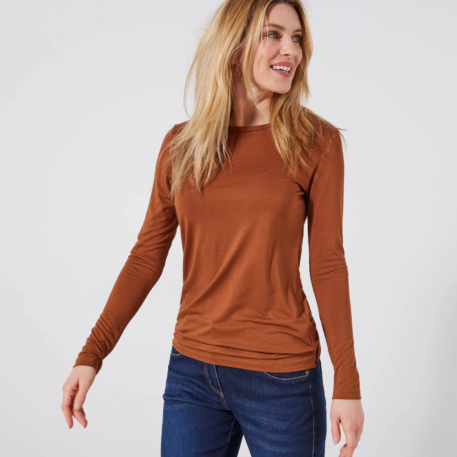 Effen T-shirt met ronde hals, in stretchstof