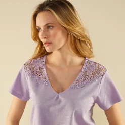 Fantasie T-shirt met macramé