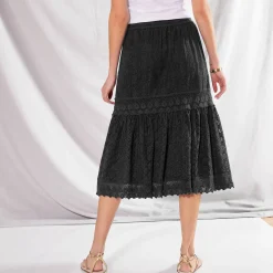 Fronsrok met kant en macramé