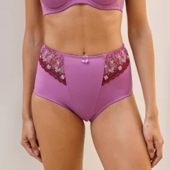 Gaineslip in microvezel en geborduurde tule Caminata