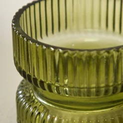 Gegroefde kaarshouder in glas