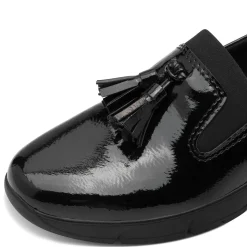 Gelakte mocassins met sleehak