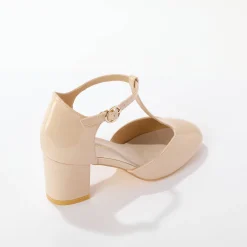 Gelakte saloméschoenen met hak