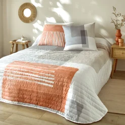 Gematelasseerd deken met geometrische print