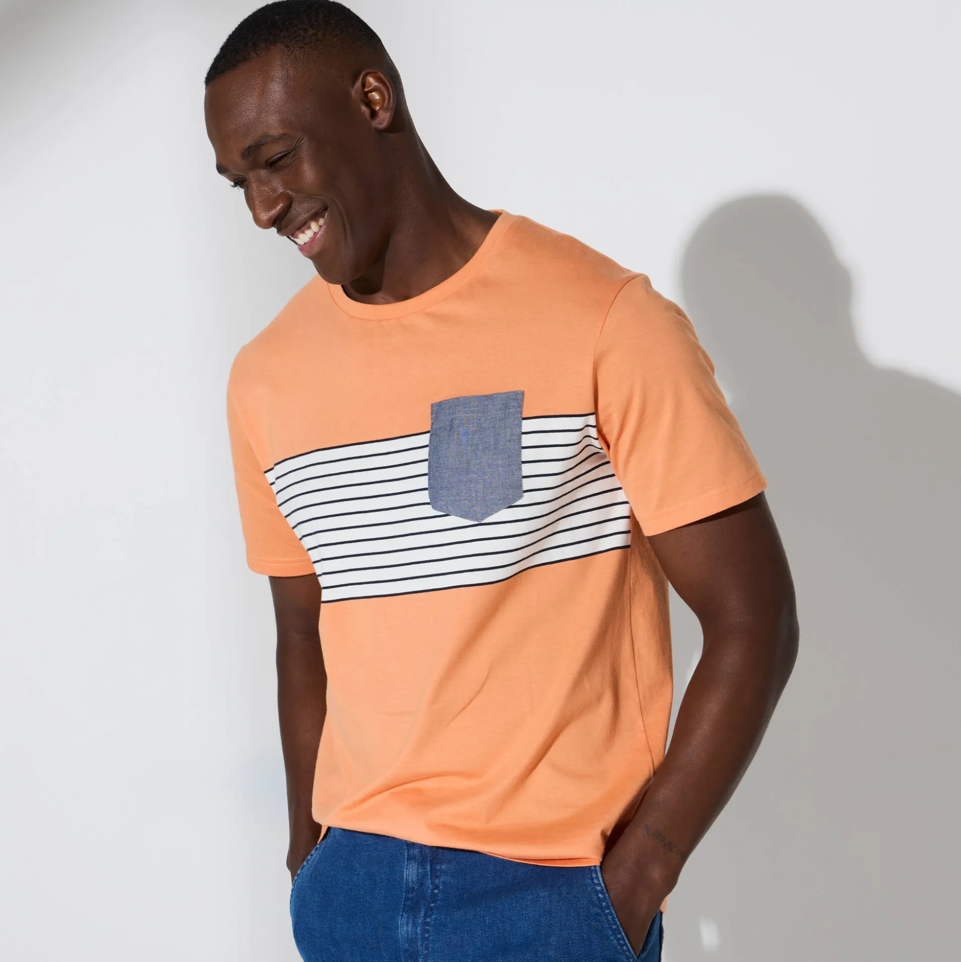 Gestreept T-shirt met korte mouwen