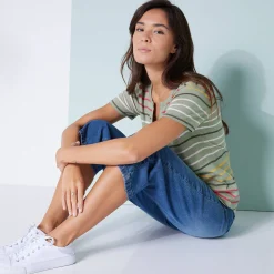 Gestreept T-shirt met Tunesische hals en korte mouwen