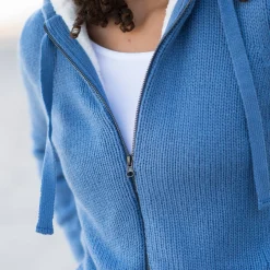 Gevoerd vest in spikkeltricot met rits