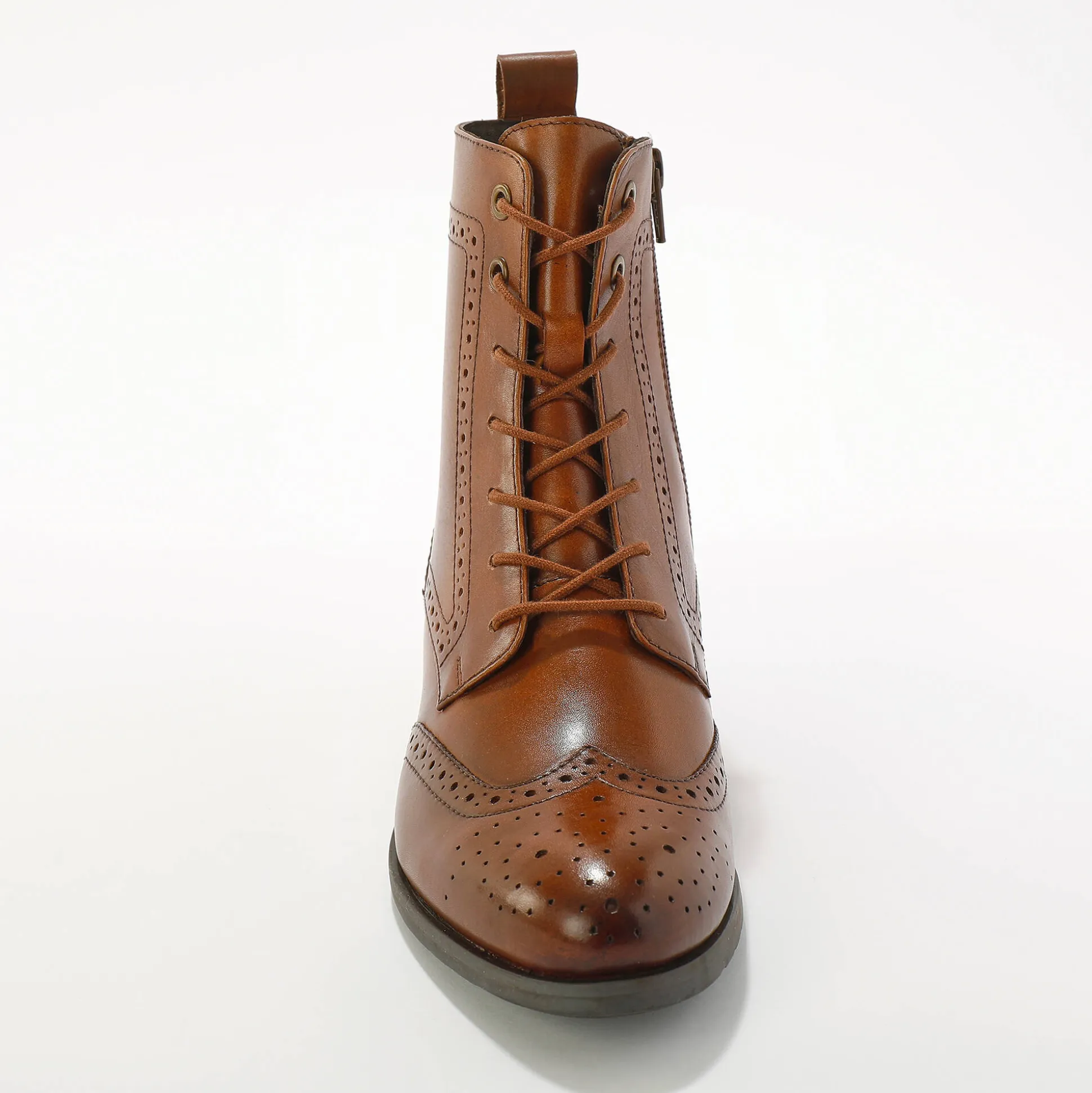 Gevoerde bottines met hoge schacht en vetersluiting, leer met gaatjesmotief