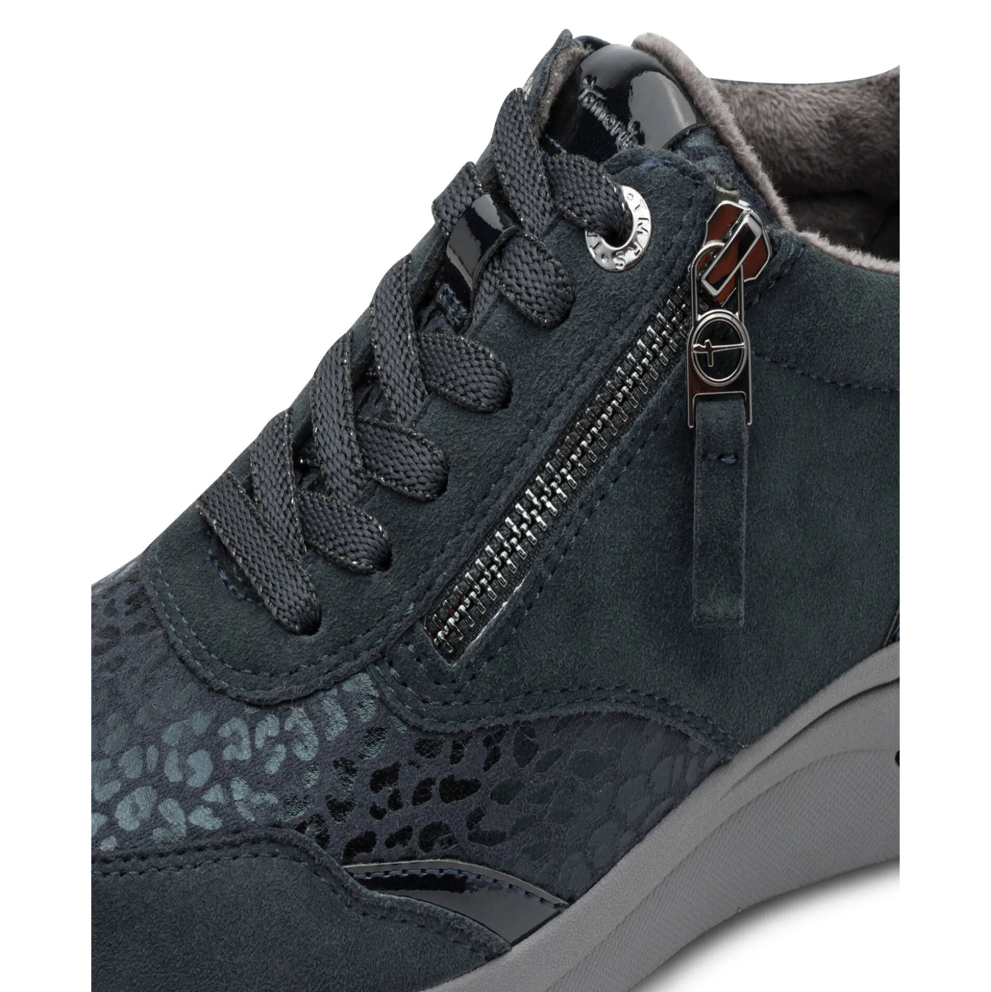 Gevoerde sneakers met sleehak
