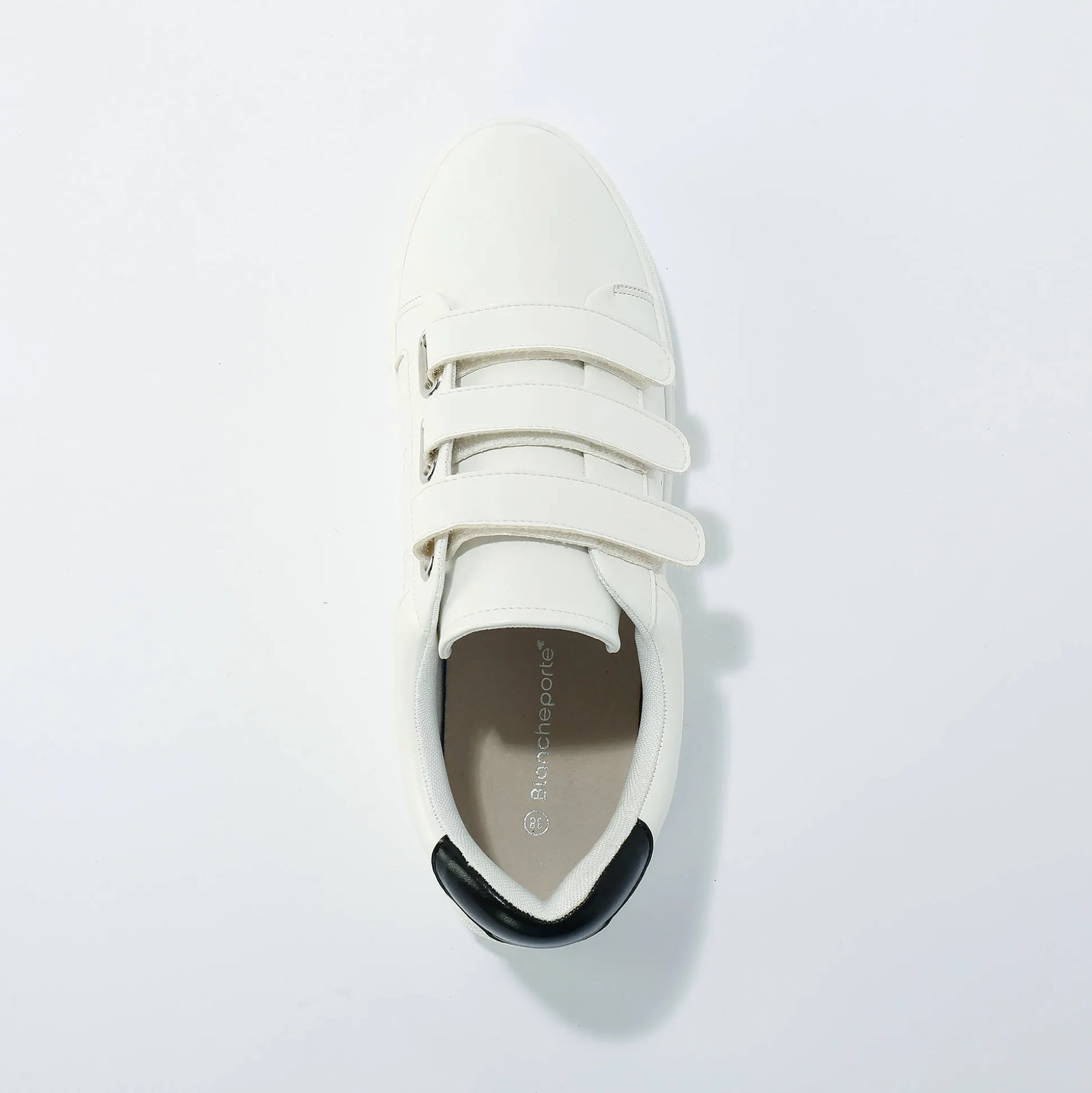Goudkleurige sneakers met scratchsluiting