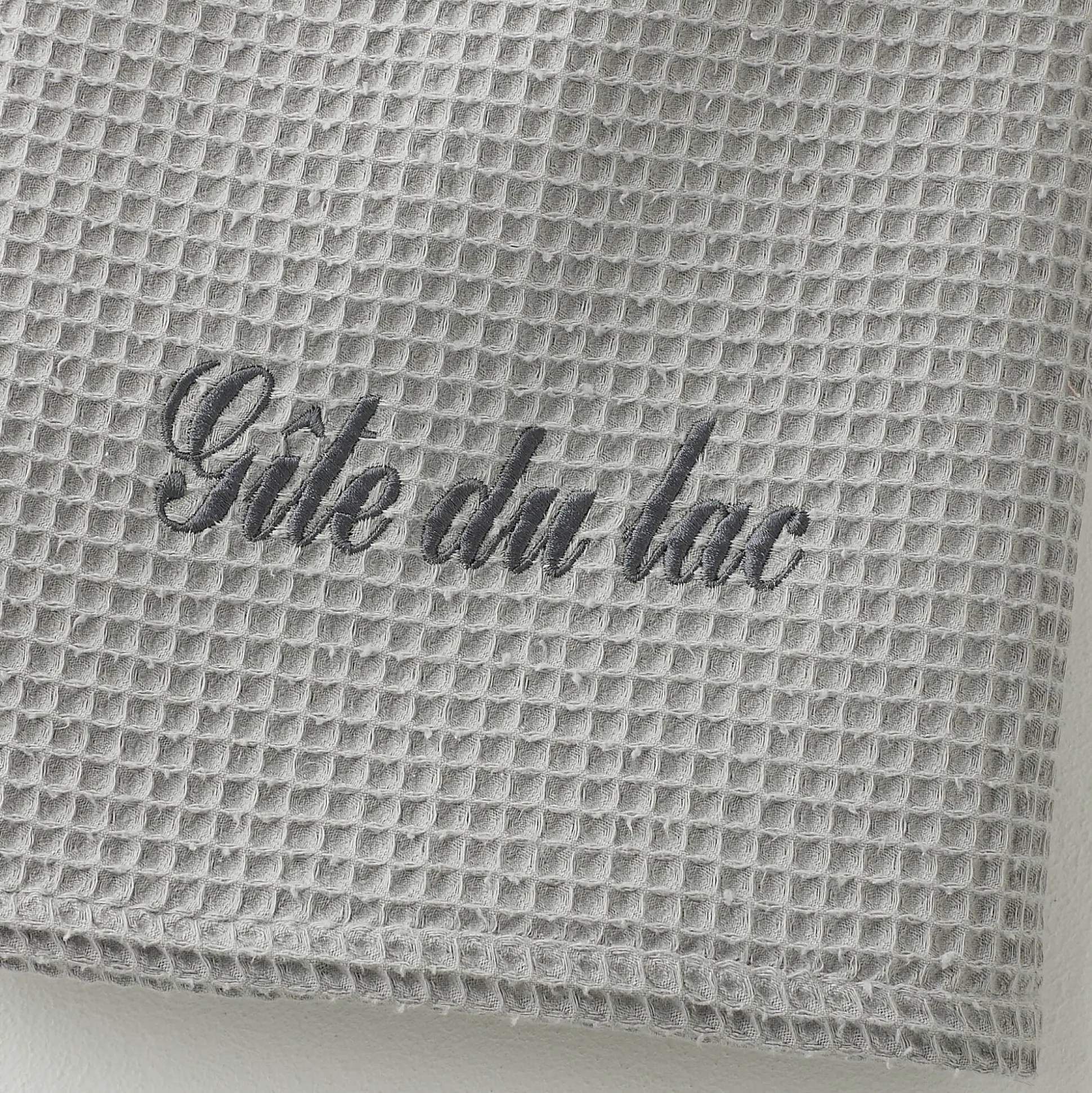 Handdoek in bijenraattricot Colombine®, personaliseerbaar - 240 g/m2