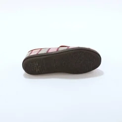 Hoge pantoffels met wolvoering, geruit motief