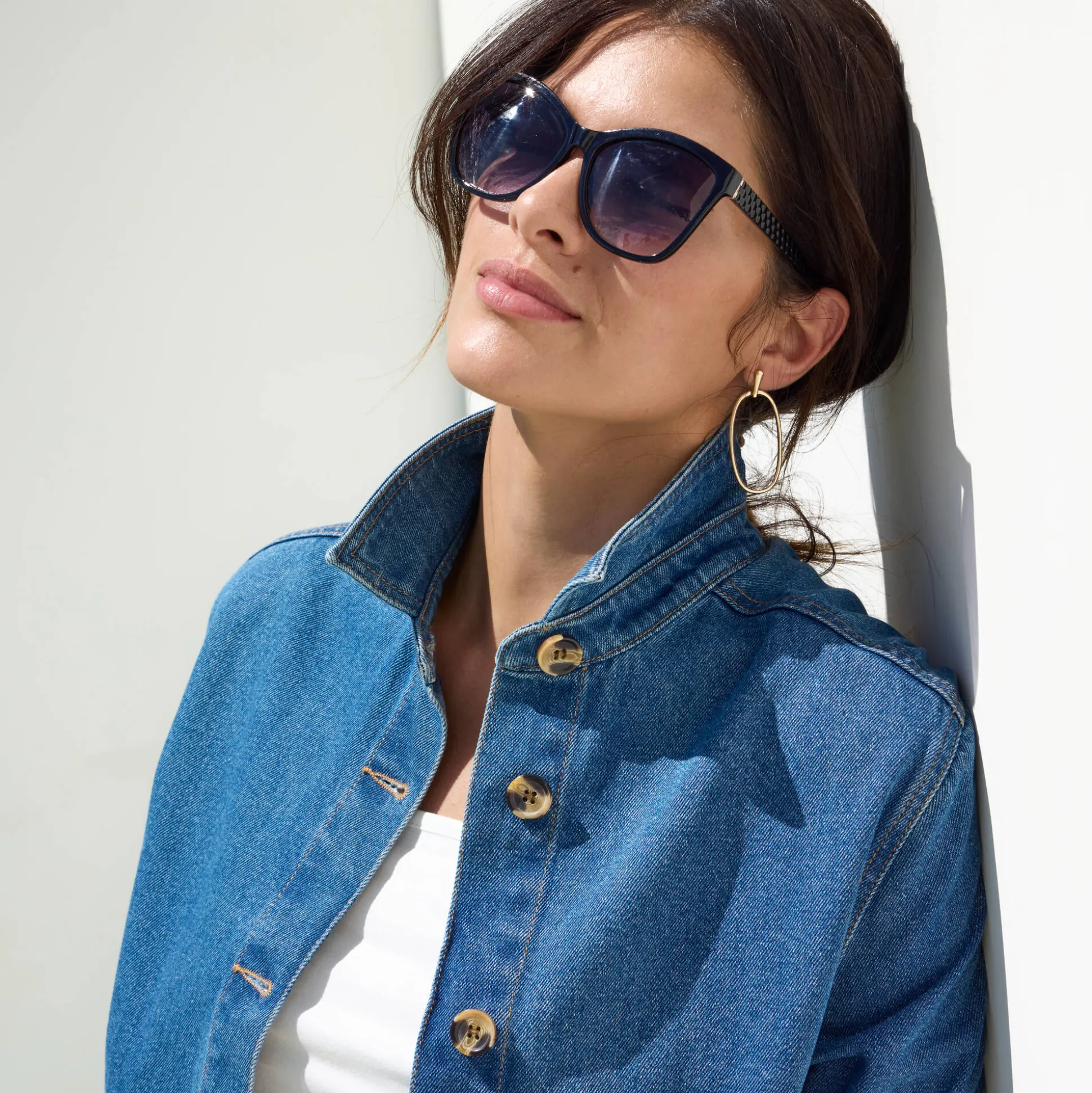 Jasje met knoopsluiting, jeans