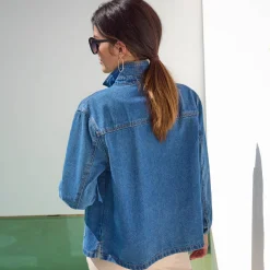Jasje met knoopsluiting, jeans