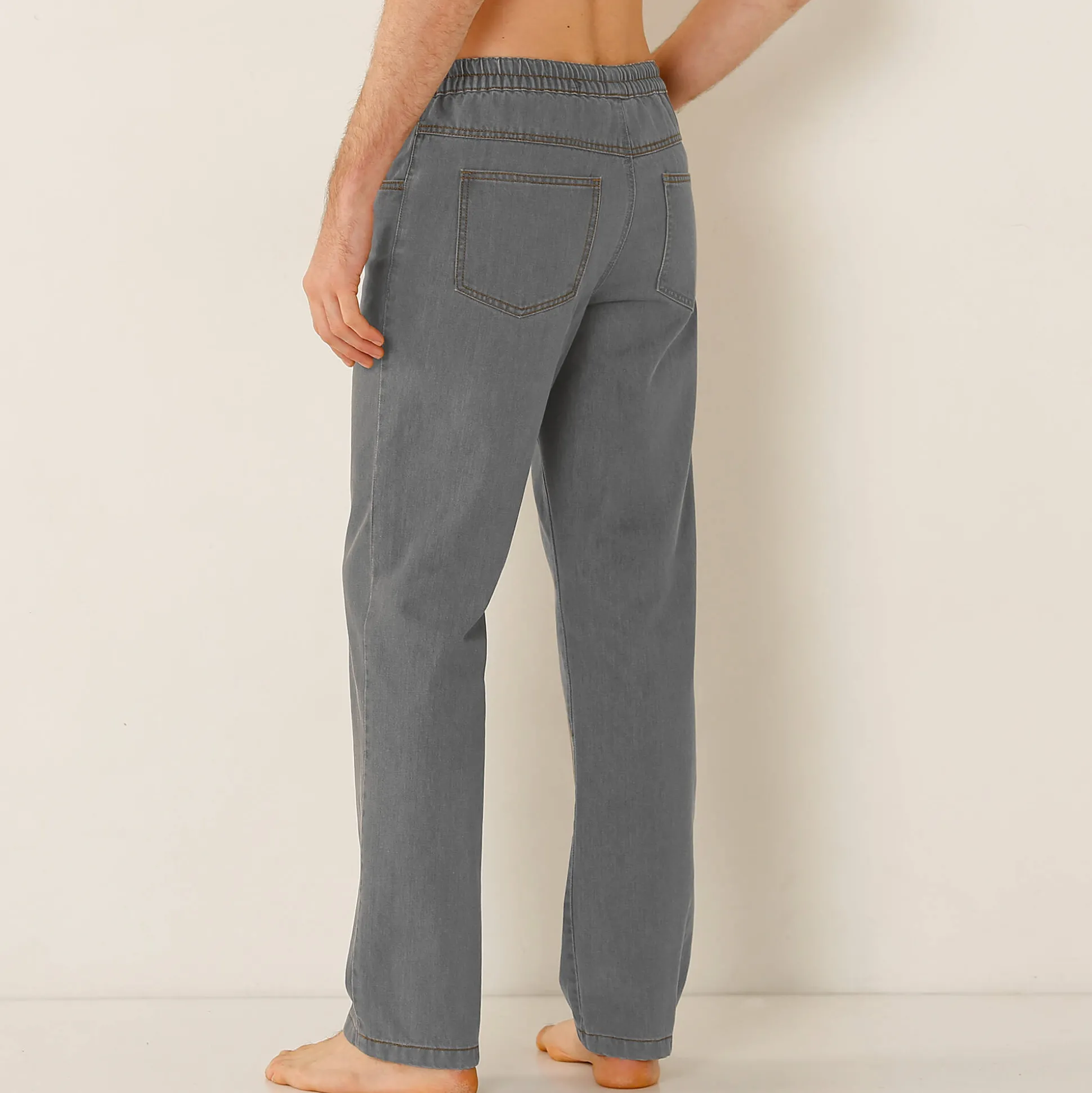 Jeans in lichte denim met elastische taille