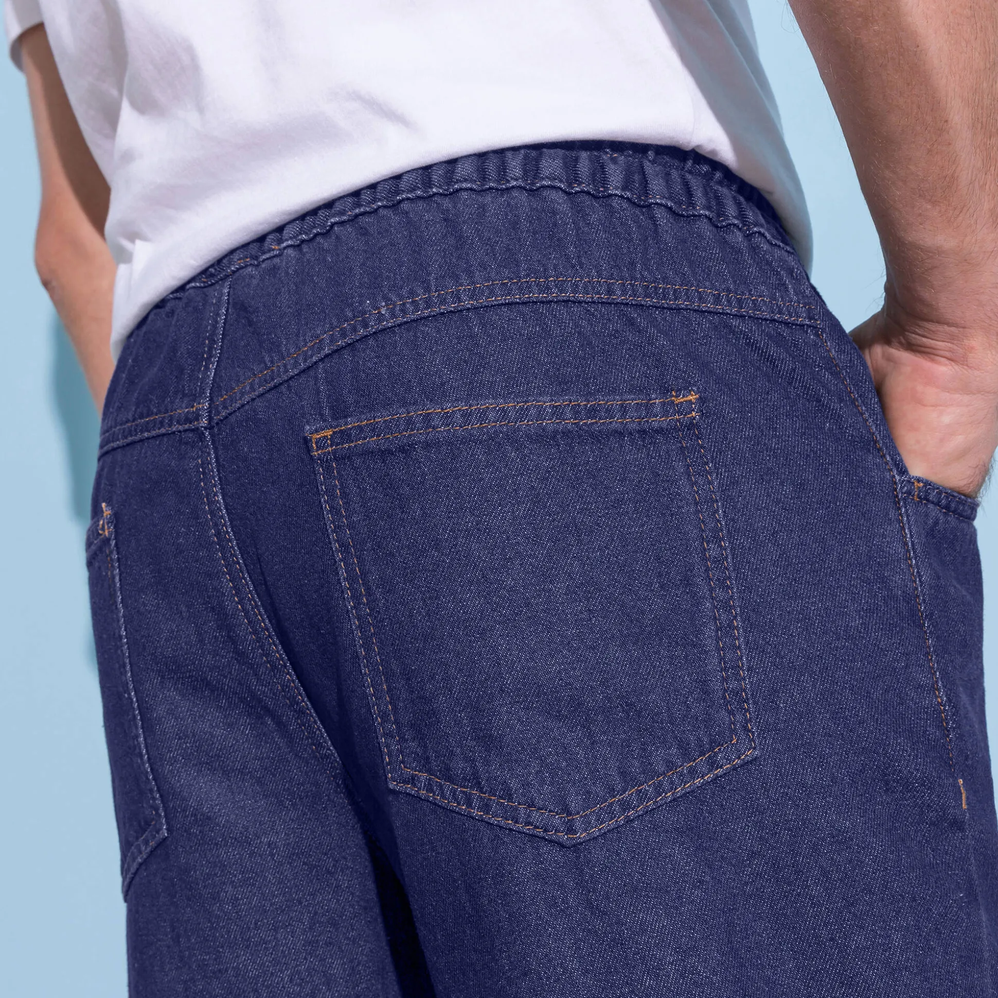 Jeans in lichte denim met elastische taille