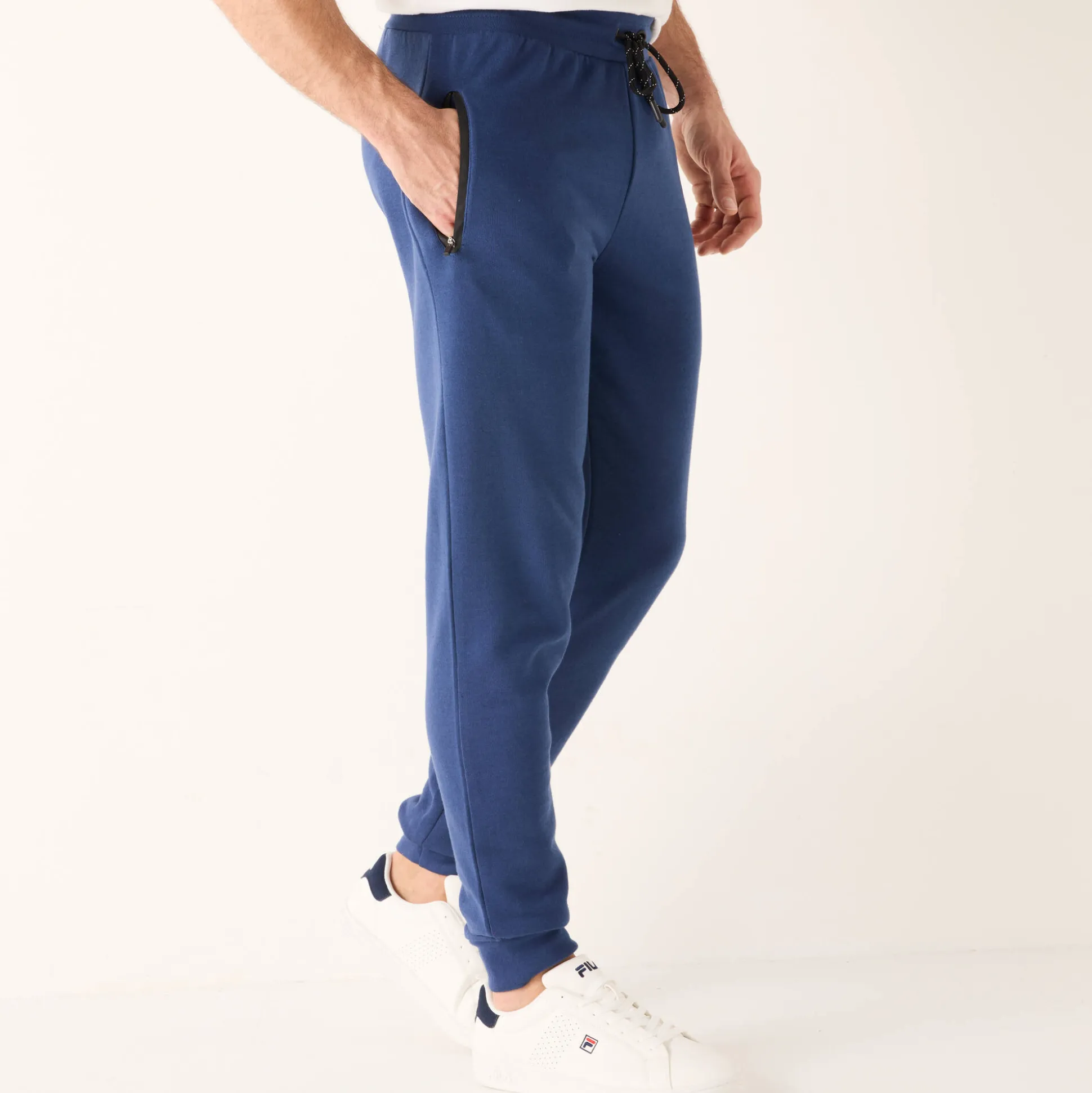 Joggingbroek met aangetrokken pijponderkanten, contrasterende details