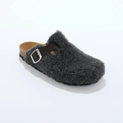 Klomp in sherpa met gesp