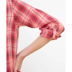 Lang hemd in geruit flanel