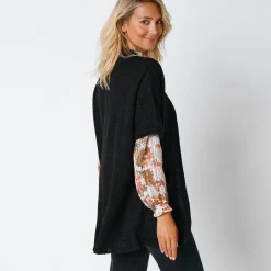 Lang vest met mohairtouch, korte mouwen