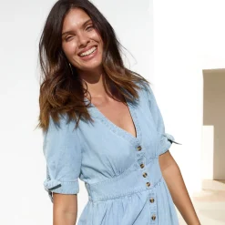 Lange jurk in denim, uitlopend