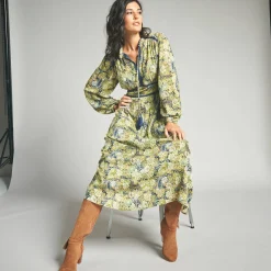 Lange jurk met bloemenprint en afwerkingen in macramé
