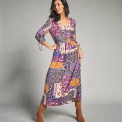 Lange jurk met patchworkprint en V-hals