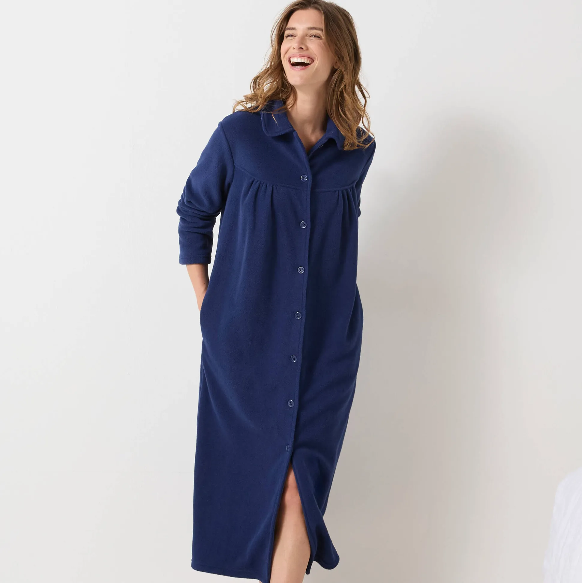 Lange kamerjas in fleece, Claudinekraagje