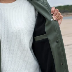 Lange regenjas, gevoerd met fleece, gerecycleerd polyester**