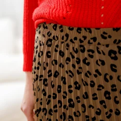 Lange rok met plissé, voile met luipaardprint
