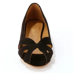 Leren ballerina's met open neus