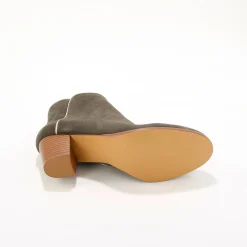 Leren boots met goudkleurig biesje