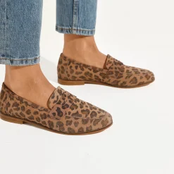 Leren mocassins met luipaardmotief