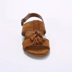 Leren sandalen met pompons