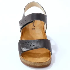 Leren sandalen met scratchsluiting, comfortbreedte