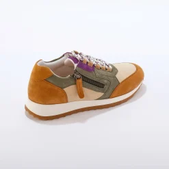 Leren sneakers met contrasterende fantasiepasjes